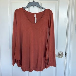 lululemon v-neck long-sleeve shirt
